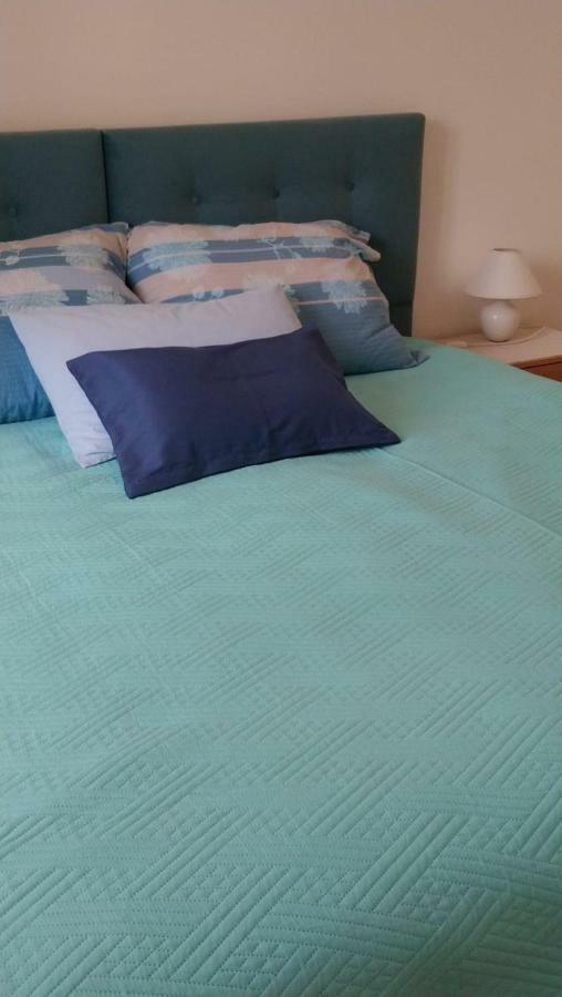 Apartment Ana Спліт Екстер'єр фото