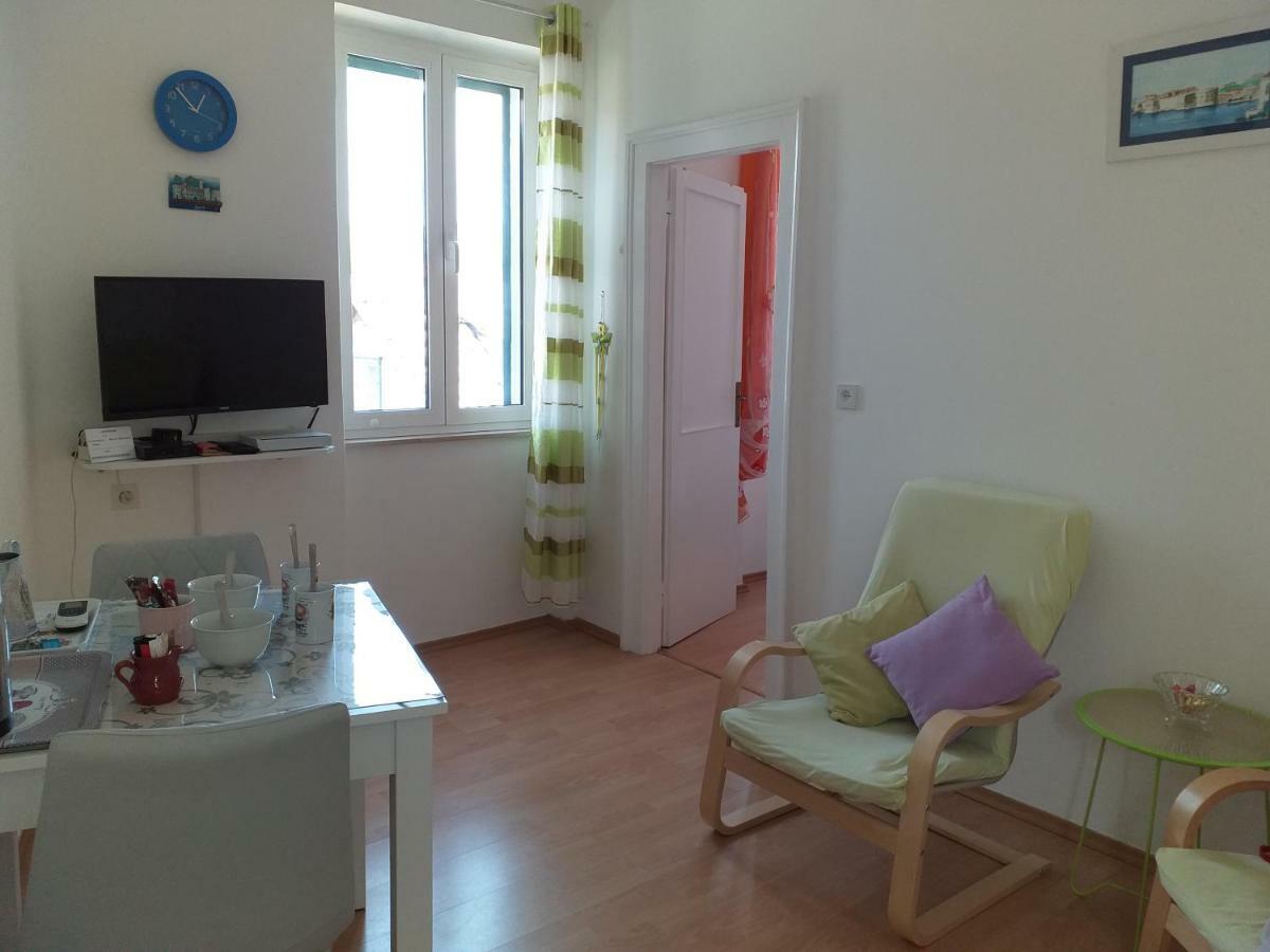 Apartment Ana Спліт Екстер'єр фото