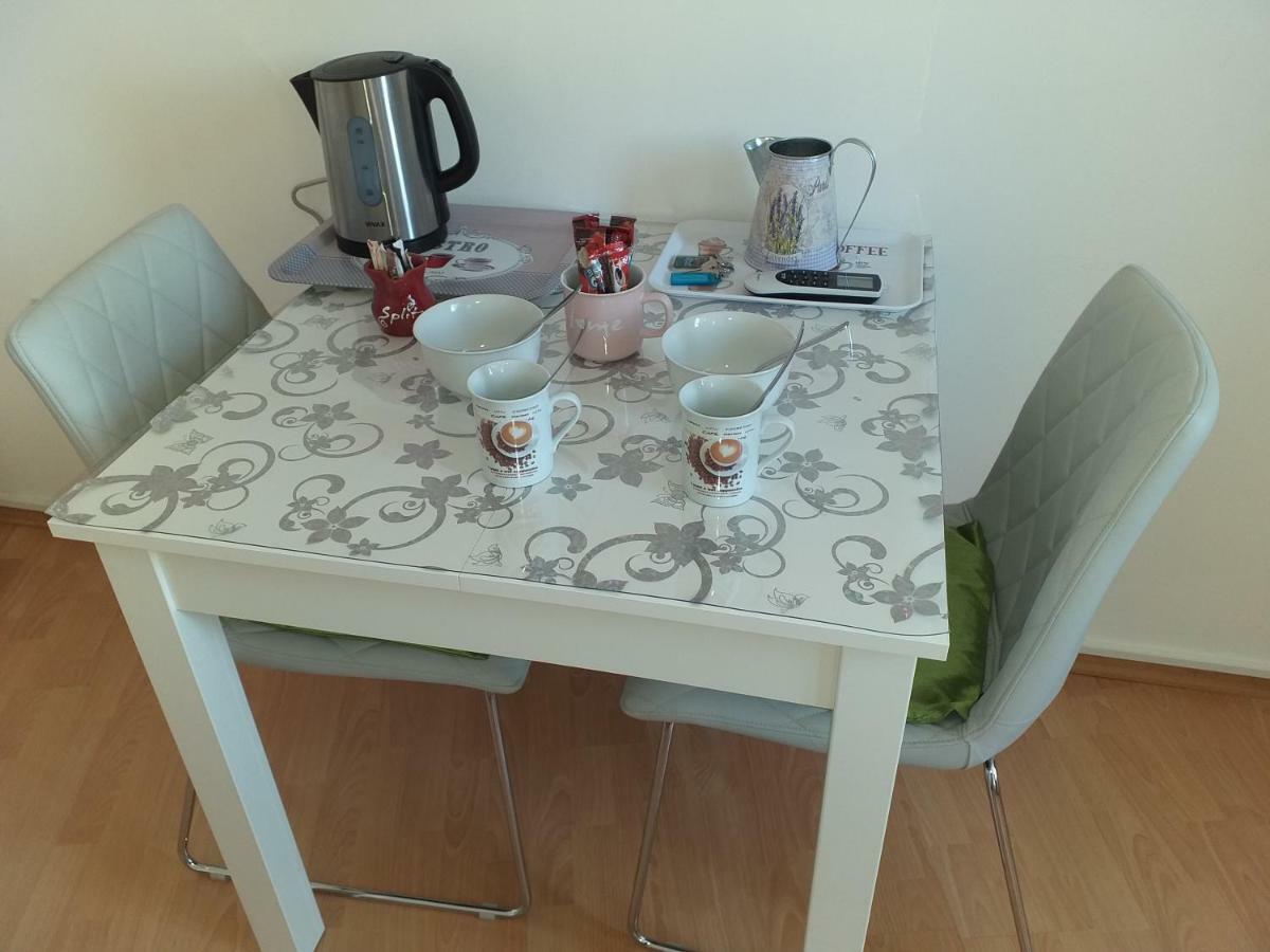 Apartment Ana Спліт Екстер'єр фото