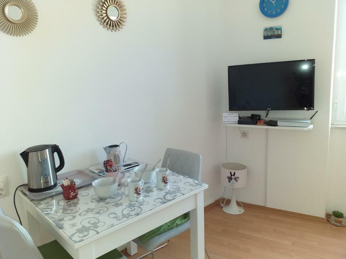 Apartment Ana Спліт Екстер'єр фото