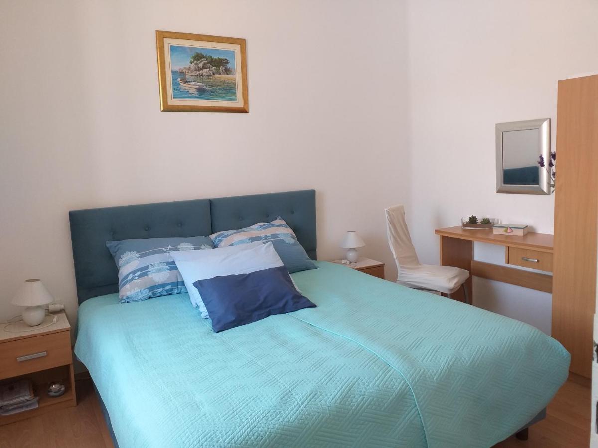 Apartment Ana Спліт Екстер'єр фото