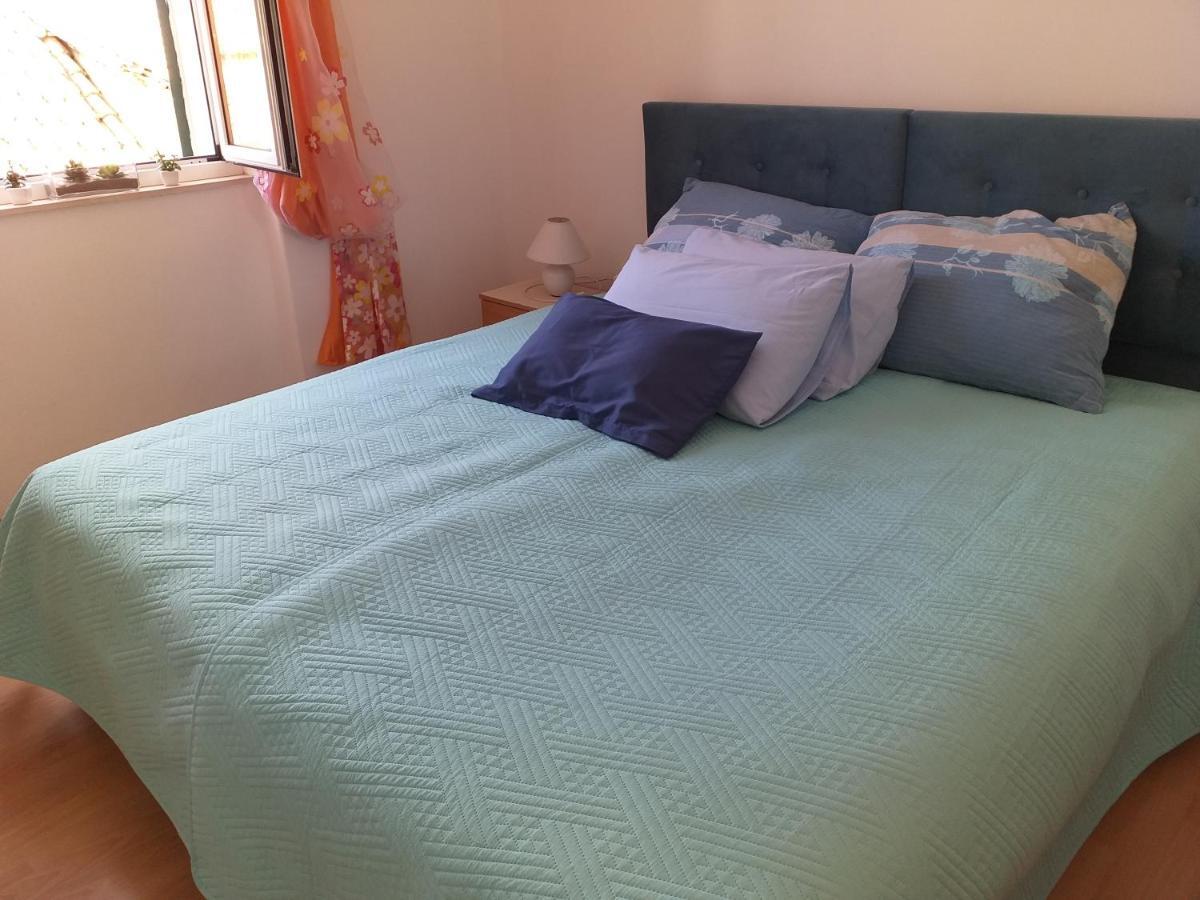 Apartment Ana Спліт Екстер'єр фото